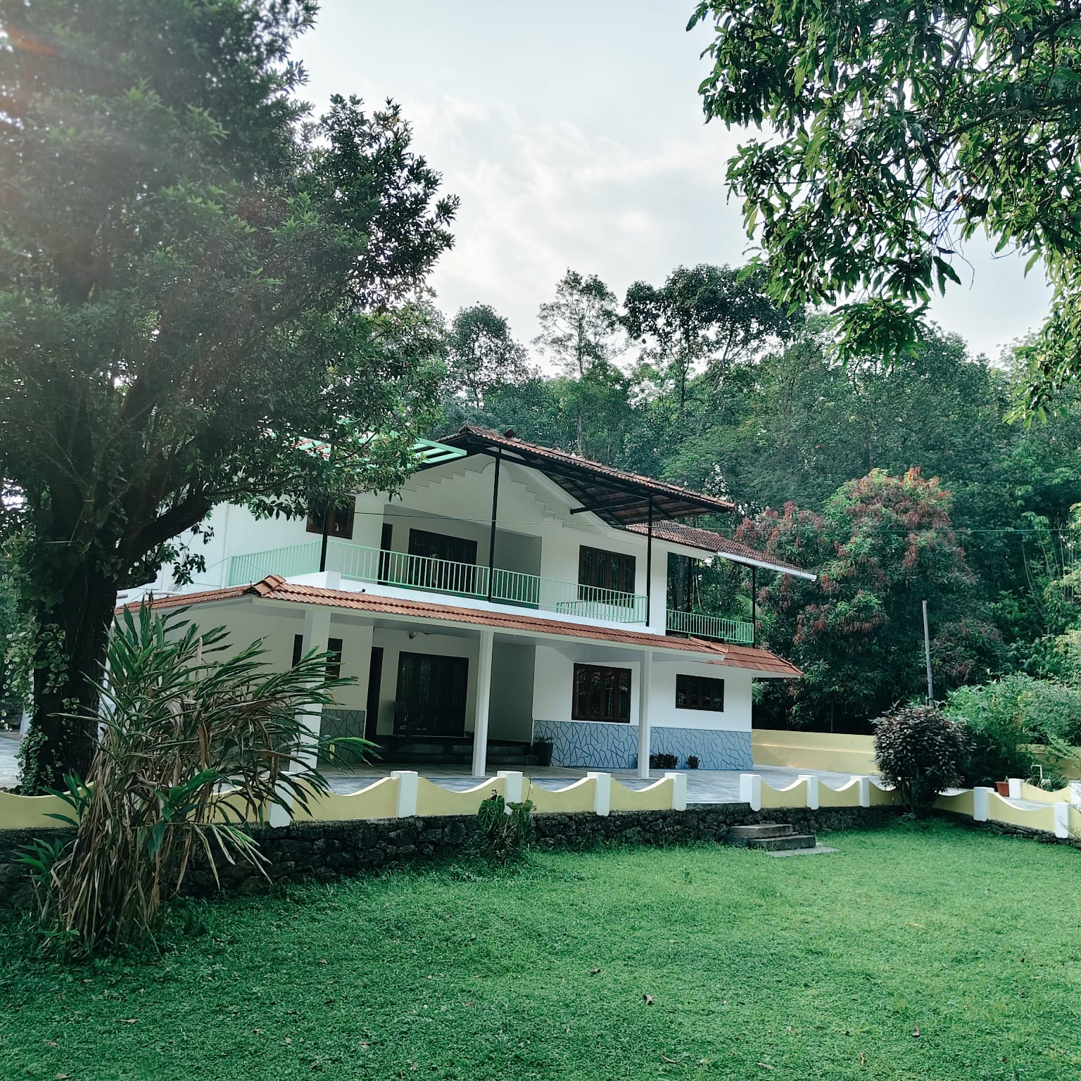 6 bedroom homestay interior luxury